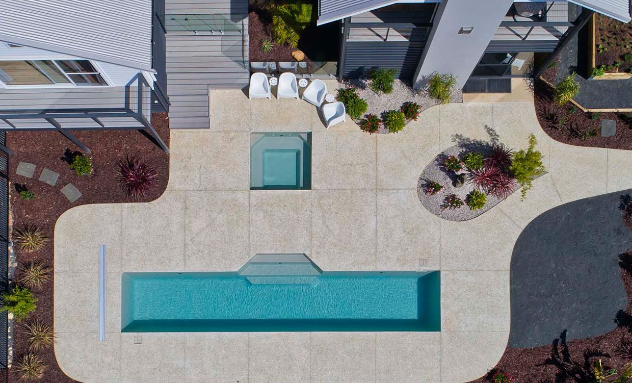 Modern pool design