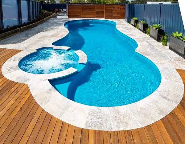 The Quickest Way to Get a Pool Installed: How Fibreglass Pools Save Time