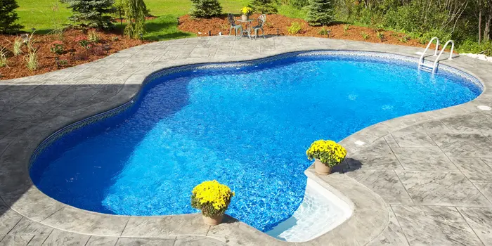 Planning a Summer BBQ? Here’s How Your Fibreglass Pool Can Be the Star