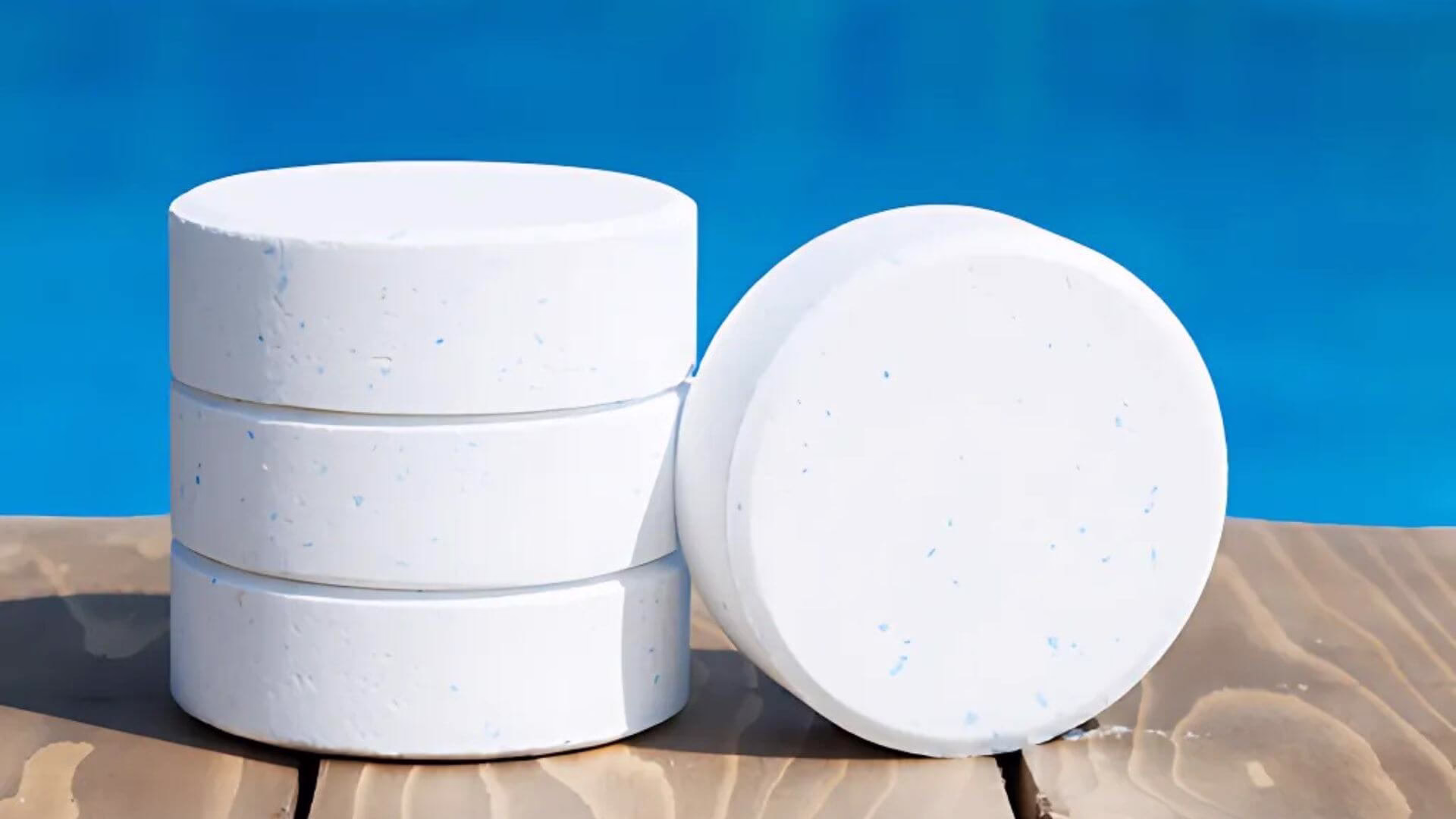 Mineral Pools vs. Chlorine: Which Is Better for Your Family?
