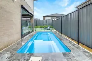 5-300x200