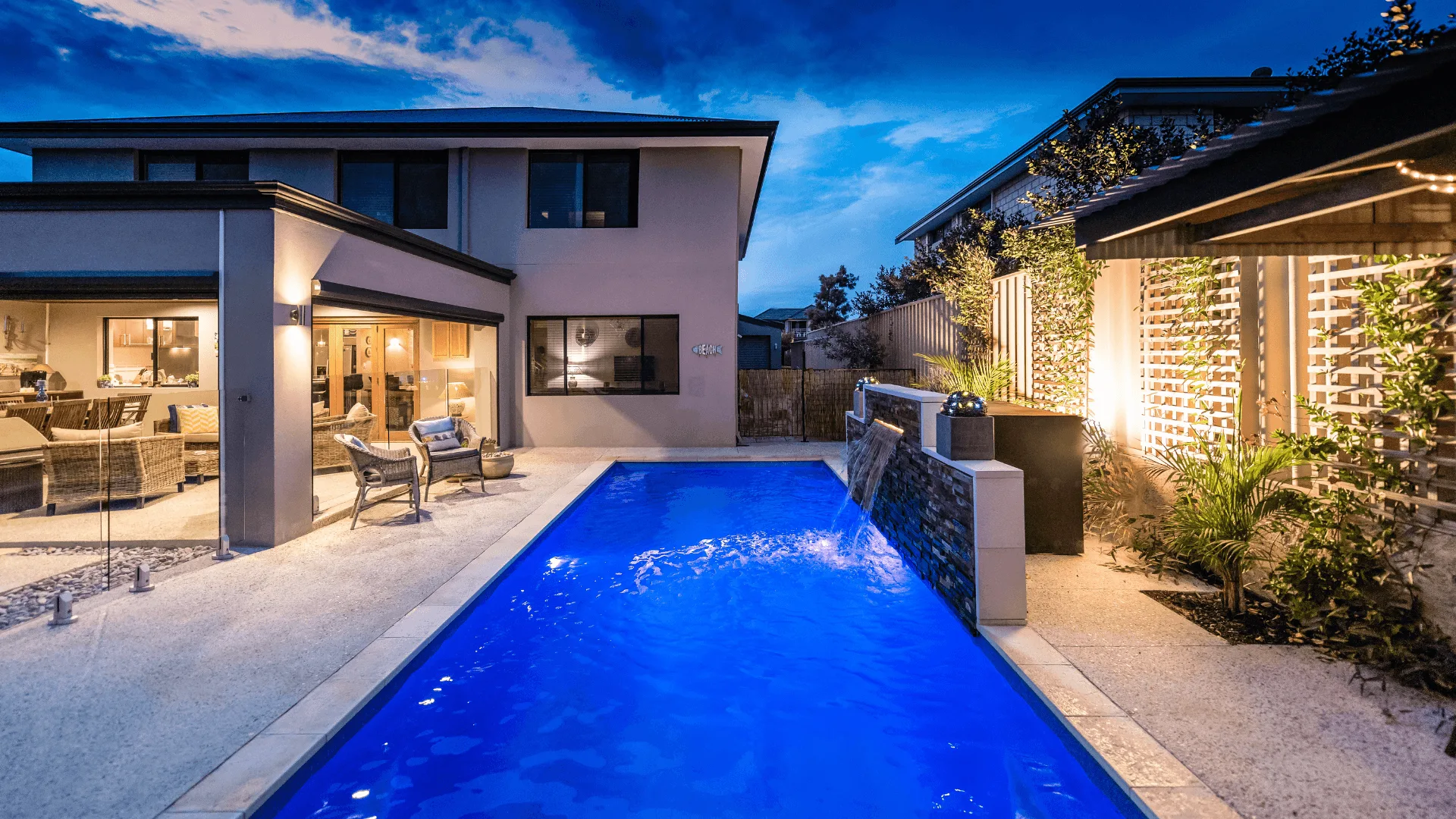 Modern pool design